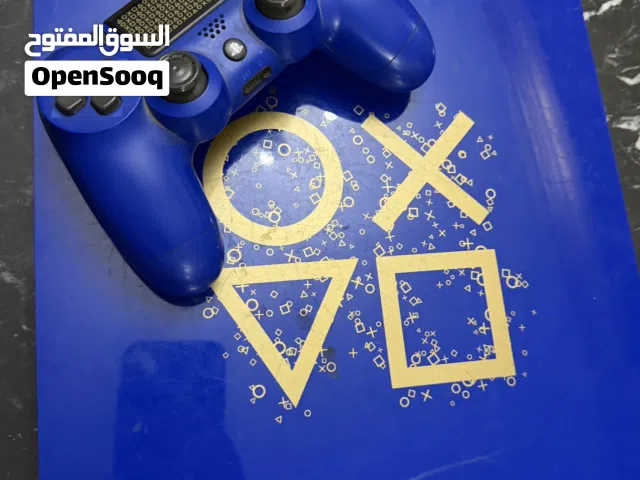 PlayStation4 (blue color)
