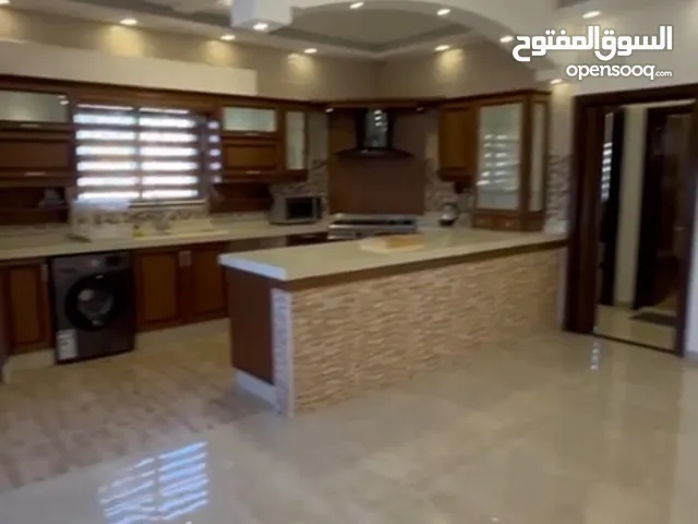 160 m2 2 Bedrooms Apartments for Rent in Irbid Daheit Al Hussain
