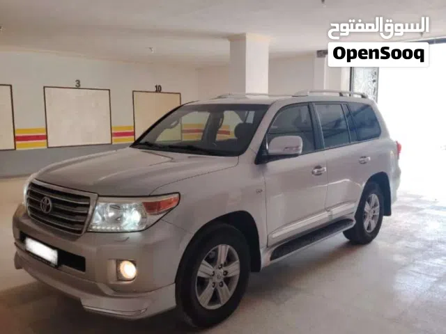 2014 Toyota Land Cruiser VXR