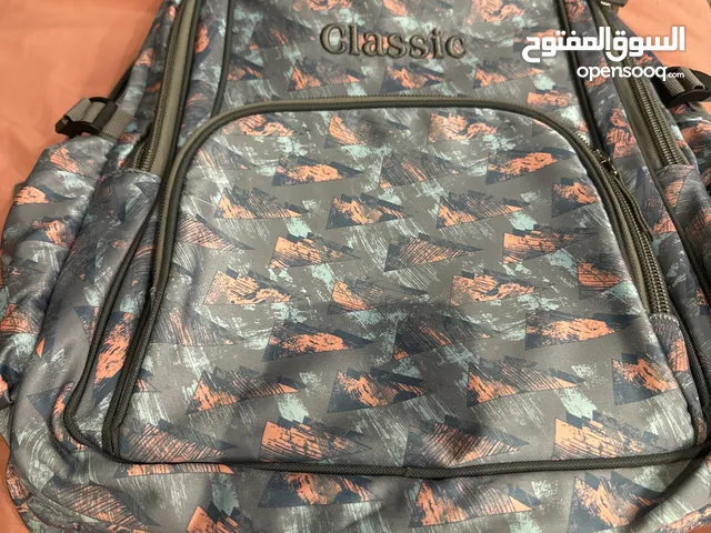 شنطه ظهر بناتي للثاناوي لون بيبي بلو شركه كلاسيك خامه ممتازه
