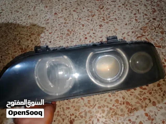 السلام عليكم ضو BMW E39 اصلي معدل للبيع
