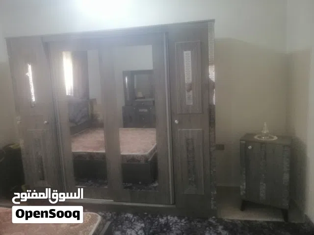 عفش دار  كامل مع الكهربائيات جديد بداعي السفر بسعر مغري الموقع ( معان)