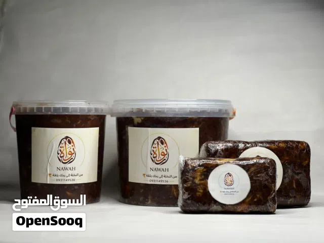 تمر معجون  كميات كبيره