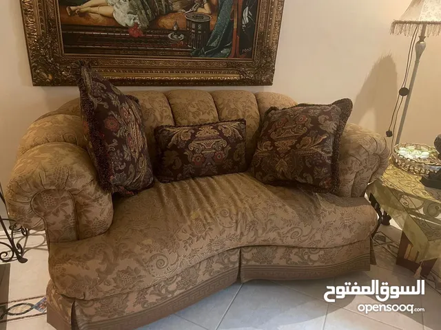 للبيع: كنب صالون تفصيل كلاسيكي في جده