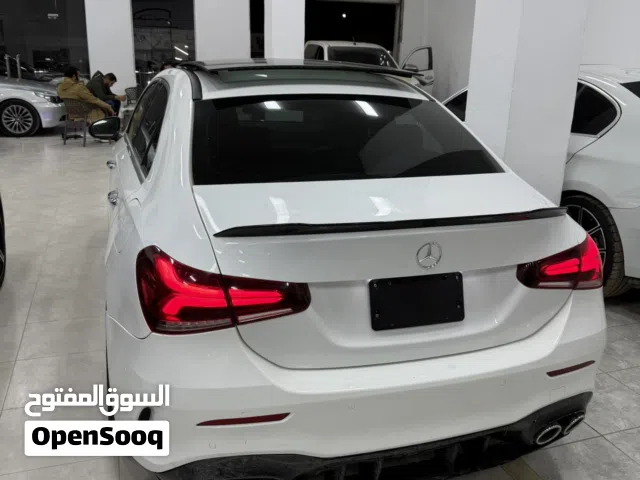 A220 Mercedes 2021
