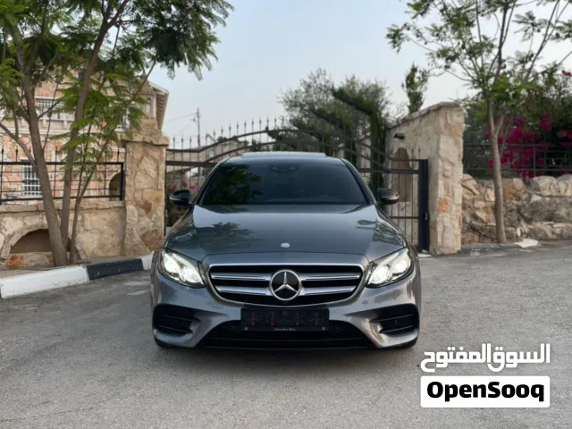 فل فل أوبشن-دهان الشركة المنتجة- E220d- Mercedes-Benz - 2017