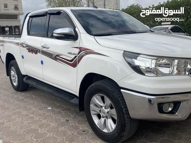 Toyota Hilux 2017 in Dhofar