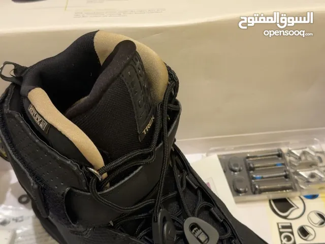 بايندنق ويكبورد wakeboard bindings liquid force