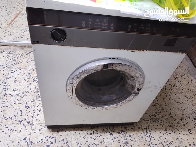 مجفف نوعيه جيده قديمه عمرها 40 سنه