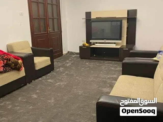 استوديوا . دارين . حمام . مطبخ.  بيع ابوسته .