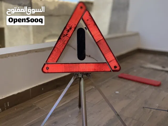 السلام عليكم 5عواكس للبيع مكان طرابلس الكريمية 092140083
