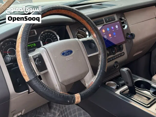2013 فورد اكسبيديشن XL