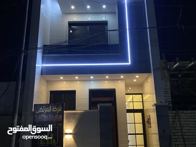 100 m2 3 Bedrooms Townhouse for Sale in Baghdad Jihad