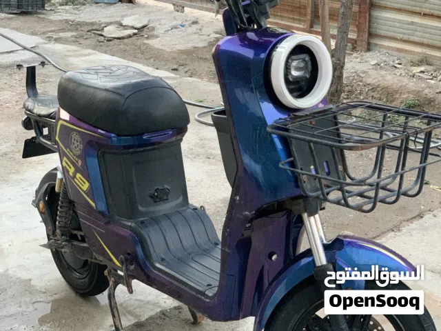 دراجة للبيع R9 موديل 2025 بطاريات حجم 16