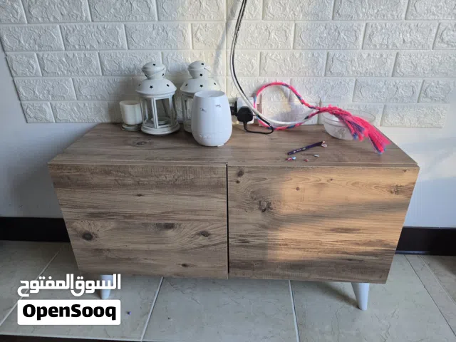 طاولة خشب من درفتان