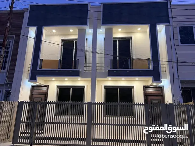 51 m2 3 Bedrooms Townhouse for Sale in Baghdad Alam