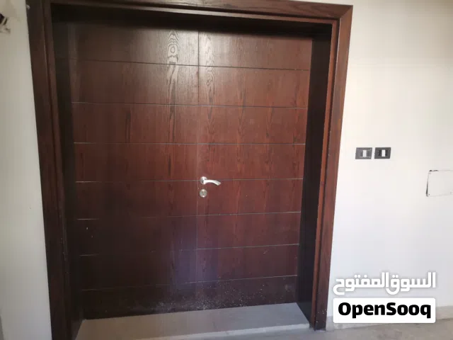 باب شقة امان مرتب  للبيع
