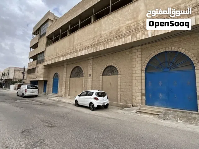 مجمع تجاري في الزرقاء البتراوي يبعد 100م عن شارع ال 36، شارع الملكة علياء