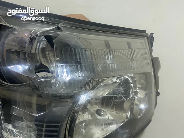 ضو امامي يمين HINO