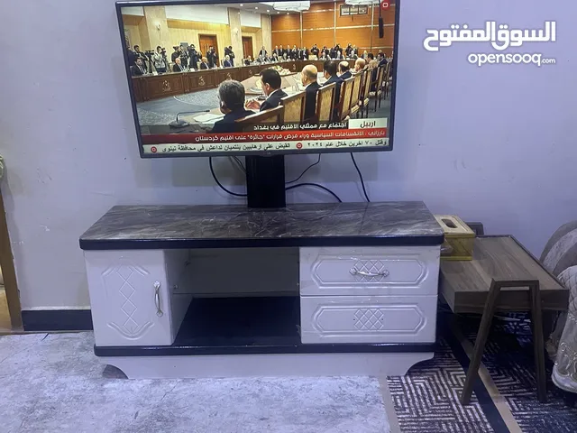 ميز تلفزيون