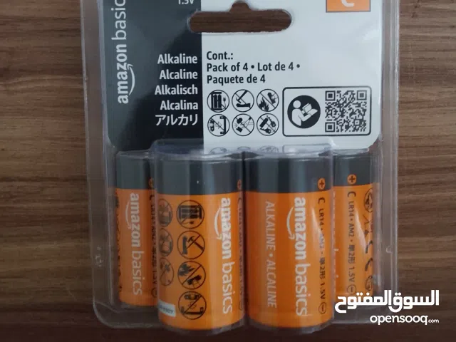 هذه بطاريات من نوع "C" (LR14, AM2) من أمازون بيسكس، وهي تعمل بجهد 1.5 فولت. تأتي في عبوة تحتوي على 4