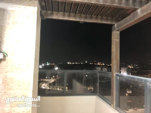 ستيديو للايجار  رووف