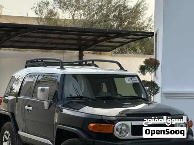 Used Toyota FJ in Zawiya
