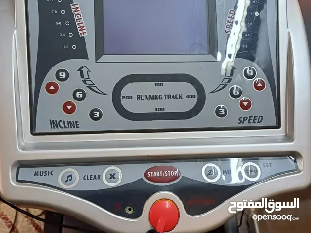 جهاز الجري (تردمل ) ماركه  JADA speed fitness تايوان يتحمل وزن فوق ال 100 كيلو