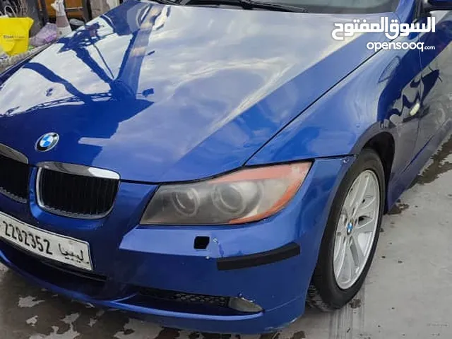 BMW 3 Series 328 in Tripoli