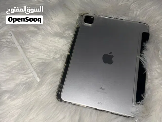 للبيع كفر iPad Pro نظيف جدًا مع مكان مخصص للقلم