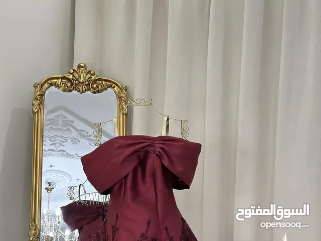 فستان سهرة (شبه جديد)