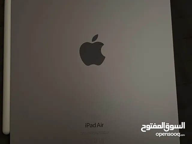 Apple iPad Air 128 GB in Central Governorate