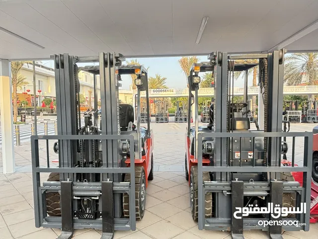 BRAND NEW GOODNESS 3 TON DIESEL FORKLIFT