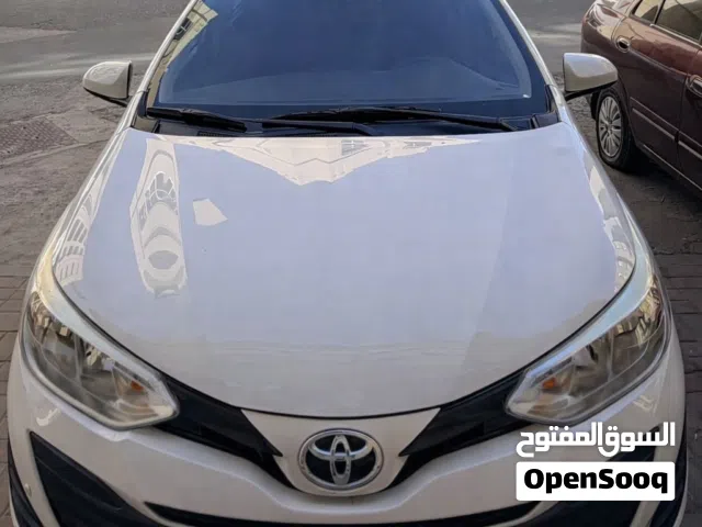 Toyota Yaris 2018 Automatic - Clean Interior & Exterior