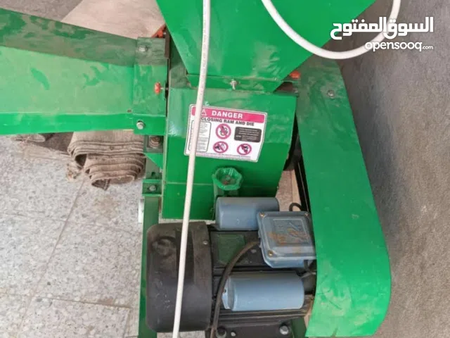 على بركة الله رحايه تبن للبيع