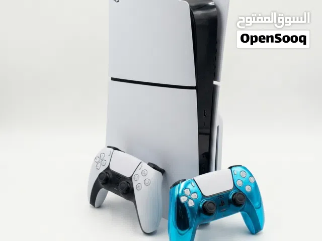 بلاستيشن 5 سليم مع ايدين ثنتين