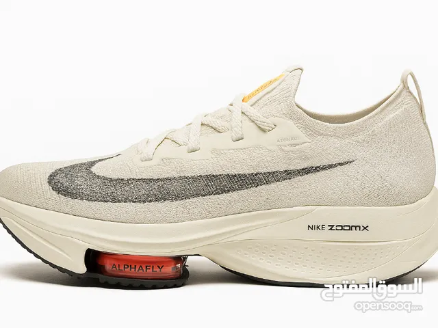 حذاء رياضي - Nike ZoomX