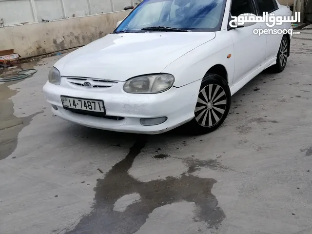 Kia Sephia 2000 in Ajloun