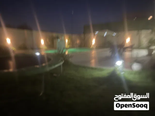 استرحة للبيع مساحتها 500 بني حديث كاتينة وعرص تقدر تبني ثلاثة ادوار تانية مجهزة كاملة يوجد بيها حوض