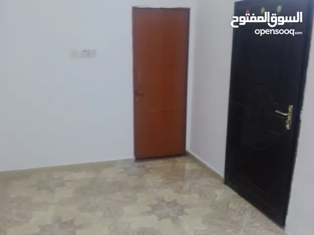 200 m2 4 Bedrooms Apartments for Rent in Muscat Ghala