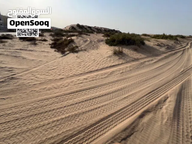 *Um فرصة استثمارية ارض سكنية للبيع بالاقساط لبناء تاون هاوس بالحليو 2- عجمان -وقسط الباقي على 4 اشهر