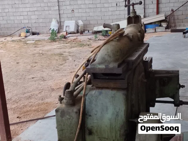 الالات خراطة عامة للبيع