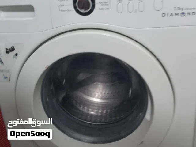 غساله سامسونج بحاله ممتازه وبسعر مغري العرض اليوم واحد فقط