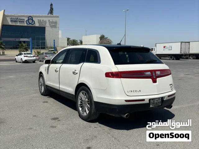2013 لينكولن MKX Standard