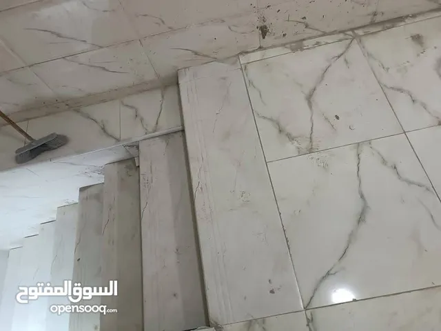 شقة للايجار طابق اول