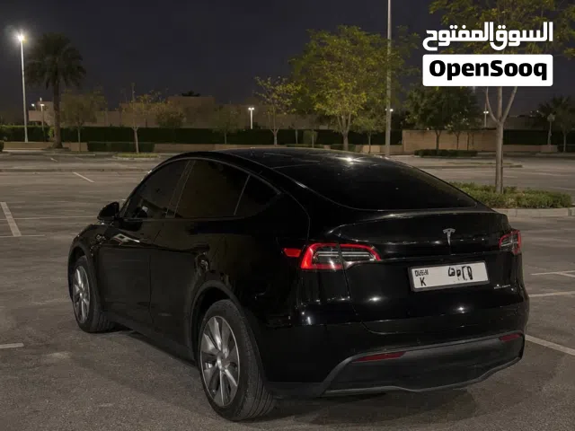2022 تيسلا موديل Y Long Range