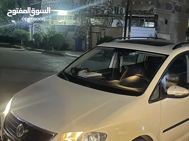 Used Volkswagen Touran in Baghdad