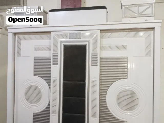فوري علي التحميل غرفة كاملة  خشب كونتر وكبس  دولاب 250  سرير 150  تسريحة  اتنين كمودينو  بانكت