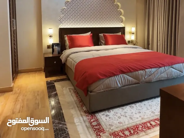 مشروع باب القصر تملك شقق فندقيه كأنك ساكن ف فندق او استثمار بيكون عائد استثماري فندقي بنظام اقساط
