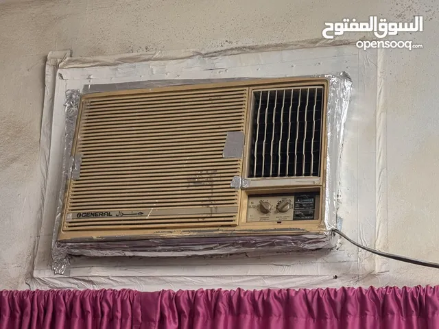 Well maintained window AC for sale